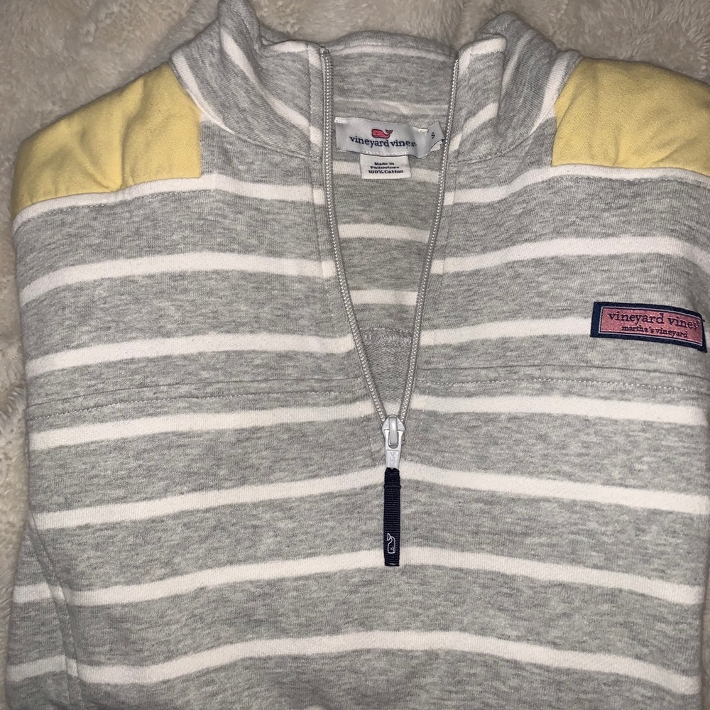 Vineyard vines pullover